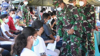 Korem 161/Wira Sakti Gelar Vaksinasi Bagi Anak Usia 12-17 Tahun