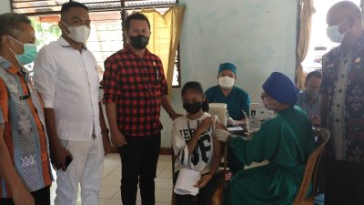 Tanggapan Politisi PDIP Tentang Vaksinasi Massal di Kabupaten Kupang