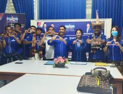 Usung Thema Tirosa, Bobby Pakh Resmi Mendaftar di DPD Demokrat NTT