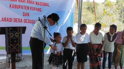 Wabup Kupang Minta Pemdes Oesusu Tunjukan Identitas Sebagai Desa Layak Anak