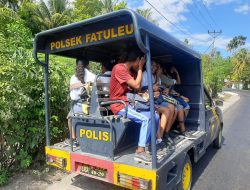 Aksi Simpatik Polsek Fatuleu, Angkut Siswa Gunakan Mobil Patroli