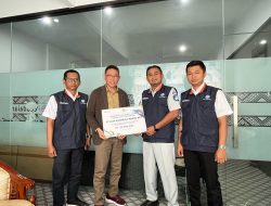 Jasa Raharja NTT Serahkan Bantuan Erupsi Gunung Lewatobi Kabupaten Flores Timur