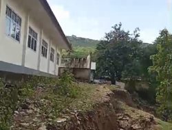 Gedung SDN Bokong 2 Takari Nyaris Ambruk Akibat Longsor