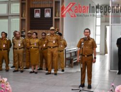 TOK..! Bupati Kupang Teken SK Pemecatan Seorang ASN dan Kepala Desa